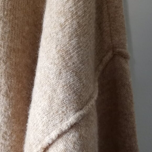 'VINCE CAMUTO' Oversized L/S Boxy Sweater Size XL EUC - Picture 10 of 14